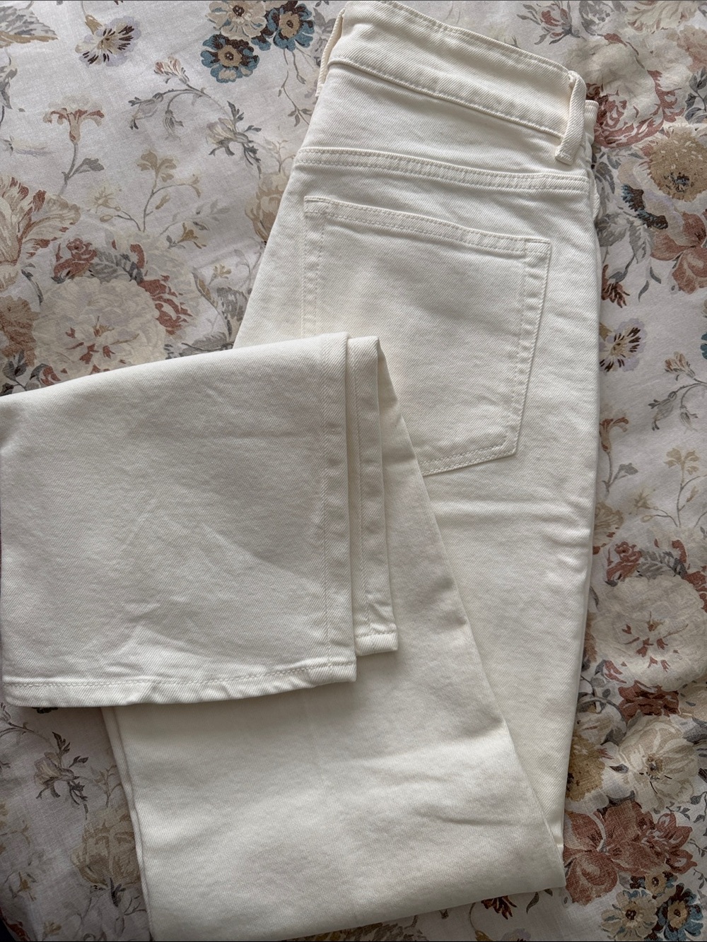 H&M Cream Straight Leg High-Rise Jeans